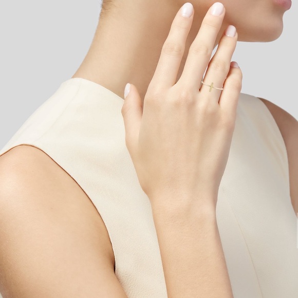 Jennifer Meyer 18K Gold Bar Ring - Picture 3 of 3